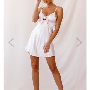 Selfie Leslie Pink silk front-tie dress